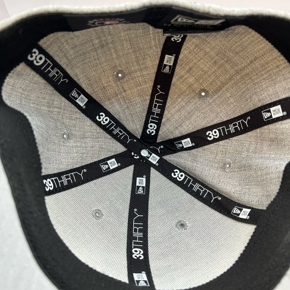 Minnesota Twins ball cap. New Era. 38Thirty.  Medium/Large.